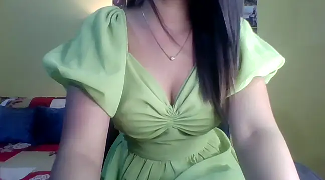 Snapshot of Nicole-wallace chatting on 02.03.25 Nicole-wallace online show from 02.03.25