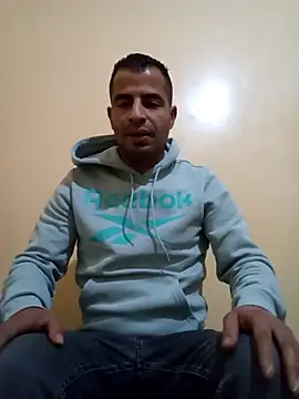 Snapshot of Bisex_activ19 chatting on 12.11.24 Bisex activ19 online show from 12.11.24
