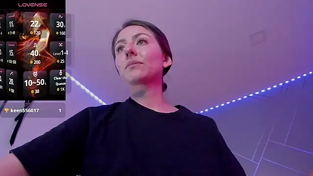 Ich Bin Julia online show from 12.21.24