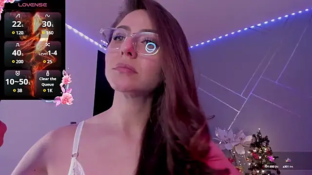 Ich Bin Julia online show from 12.31.24