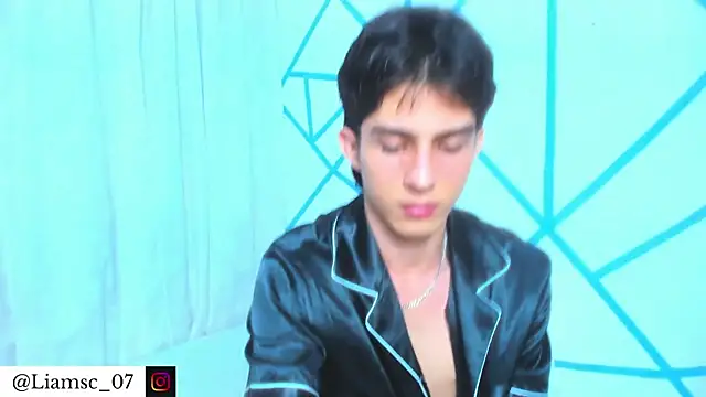 Snapshot of liam_scott77 chatting on 07.15.26 liam scott77 online show from 07.15.26