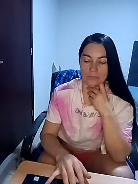 renata hot1 online show from 02.24.25