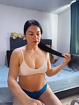 renata hot1 online show from 12.02.25