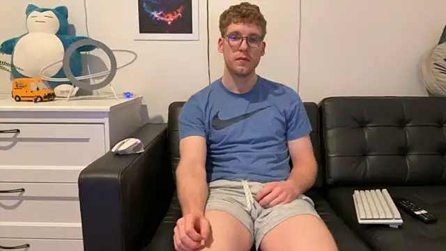 BlueEyedTallGuy94 online show from 12.25.24