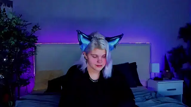 JoannLowe online show from 12.14.24