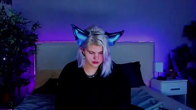 JoannLowe online show from 12.14.24
