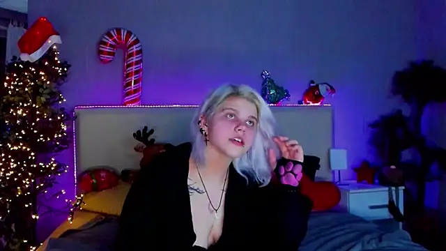JoannLowe online show from 12.25.24