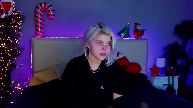 JoannLowe online show from 12.29.24
