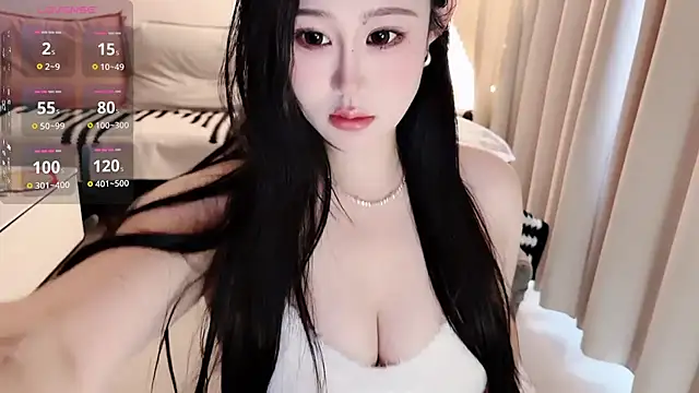 QQ-tutu online show from 12.18.25