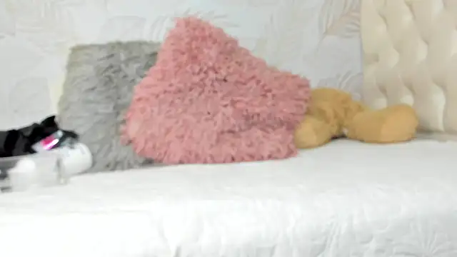 TianaReedd online show from 01.22.25