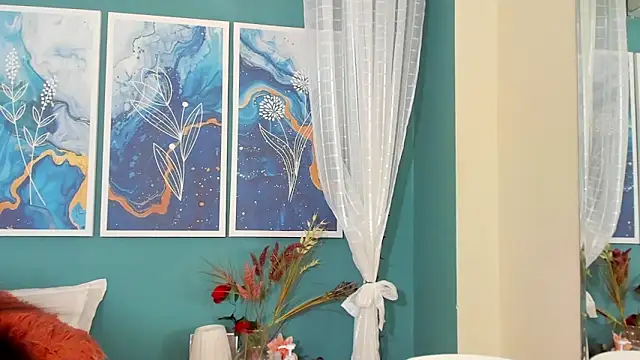 TianaReedd online show from 03.06.25