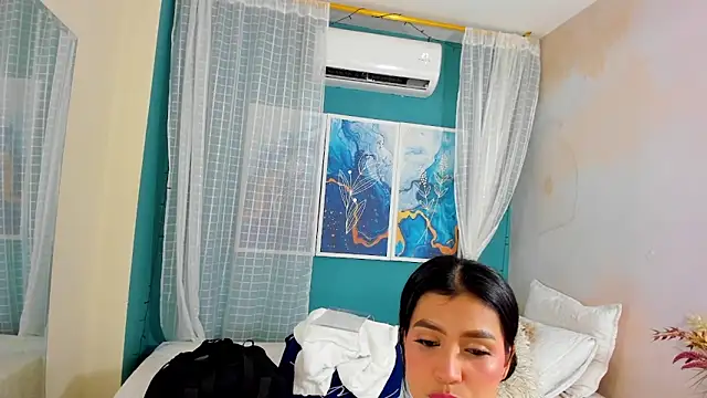 TianaReedd online show from 09.10.25