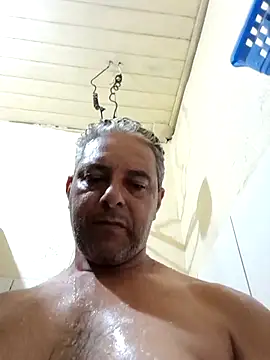 Snapshot of gordonunes chatting on 02.08.26 gordonunes online show from 02.08.26