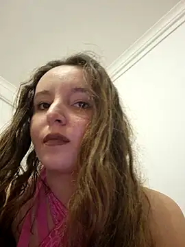 LineaDemie online show from 10.15.25