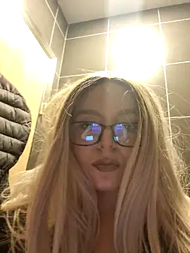 LineaDemie online show from 11.10.25