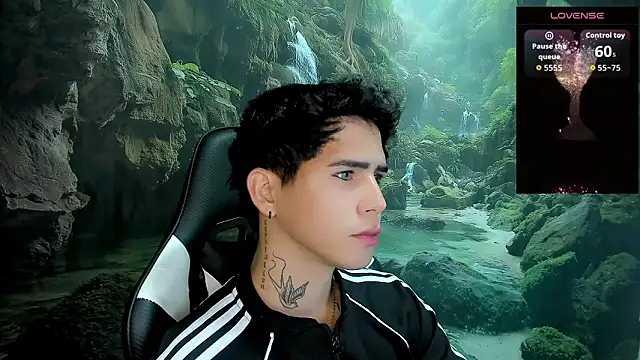 Snapshot of Tayson_Rivers chatting on 02.19.26 Tayson Rivers online show from 02.19.26