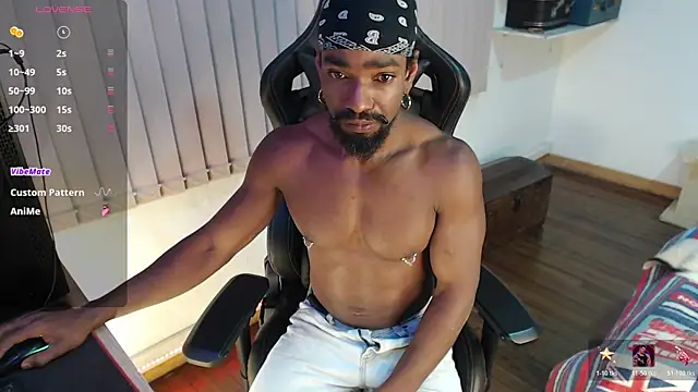 Siriss boyrag online show from 12.22.25