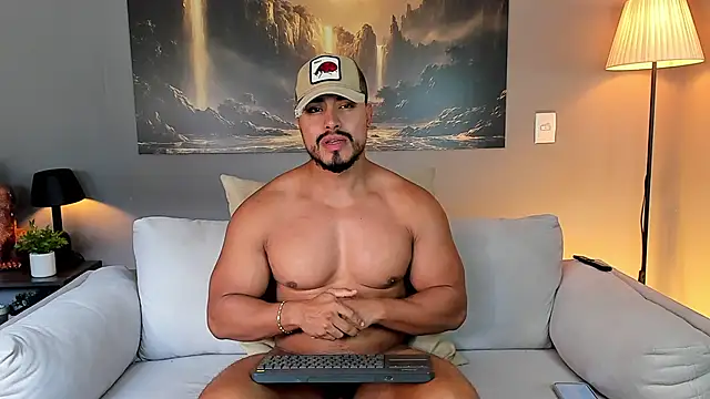 Snapshot of ApoloMakris chatting on 06.18.26 ApoloMakris online show from 06.18.26