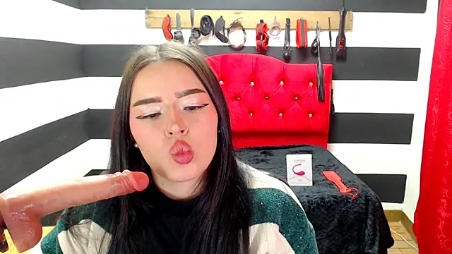 Marian Ran online show from 12.14.24