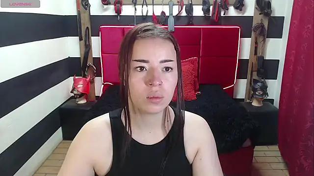 Snapshot of Marian_Ran chatting on 10.18.25 Marian Ran online show from 10.18.25