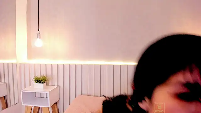 Snapshot of Aida_moreno chatting on 01.22.25 Aida moreno online show from 01.22.25