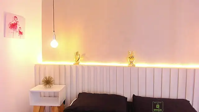 Snapshot of Aida_moreno chatting on 03.06.25 Aida moreno online show from 03.06.25