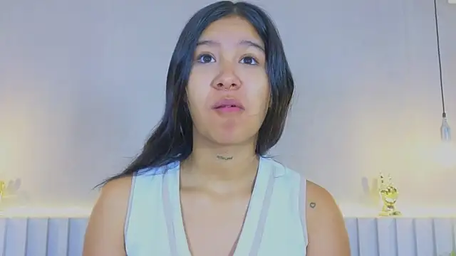 Snapshot of Aida_moreno chatting on 09.16.25 Aida moreno online show from 09.16.25