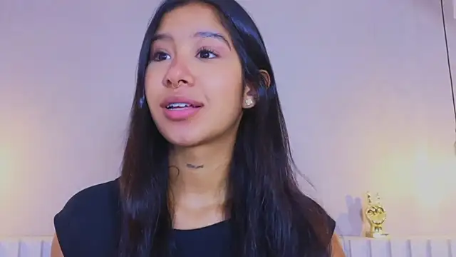 Snapshot of Aida_moreno chatting on 09.22.25 Aida moreno online show from 09.22.25