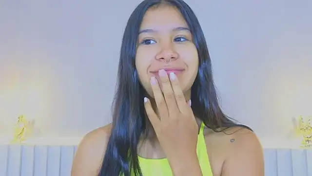 Snapshot of Aida_moreno chatting on 09.27.25 Aida moreno online show from 09.27.25