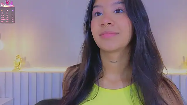 Snapshot of Aida_moreno chatting on 10.01.25 Aida moreno online show from 10.01.25