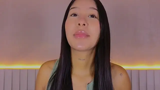 Snapshot of Aida_moreno chatting on 02.13.26 Aida moreno online show from 02.13.26