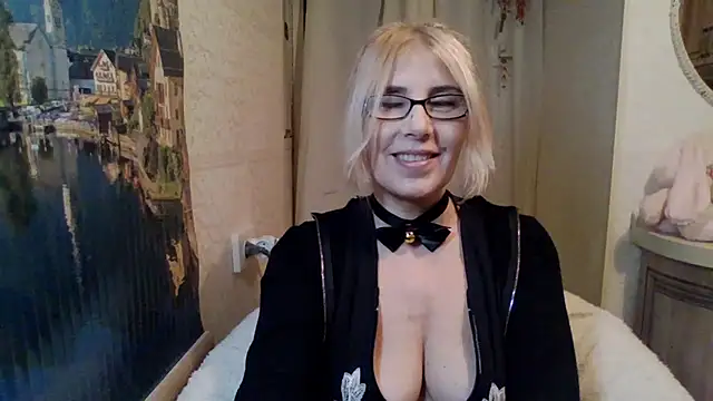 sweet raspberry online show from 01.14.25