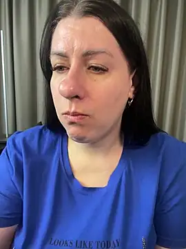 Evelinia online show from 01.05.25