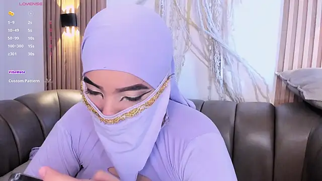 malak nanyy online show from 02.22.26