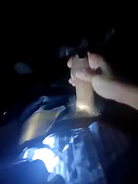 Snapshot of 18cm2hrcarlos chatting on 02.12.26 18cm2hrcarlos online show from 02.12.26