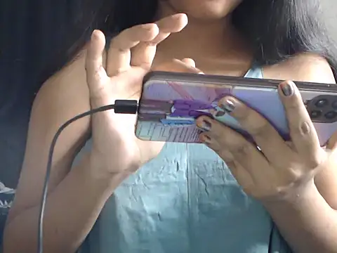 Snapshot of DevilErin chatting on 12.22.24 DevilErin online show from 12.22.24