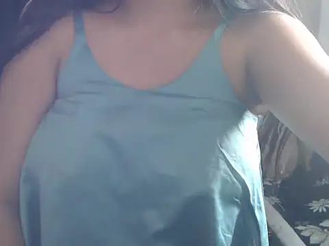 Snapshot of DevilErin chatting on 01.18.25 DevilErin online show from 01.18.25