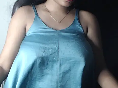 Snapshot of DevilErin chatting on 10.05.25 DevilErin online show from 10.05.25