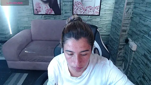 Valerie b online show from 02.07.25