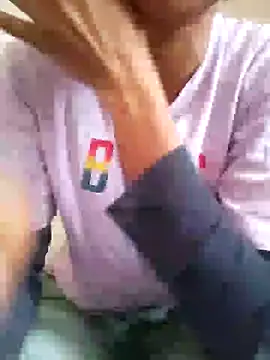 Snapshot of annu098 chatting on 01.22.25 annu098 online show from 01.22.25