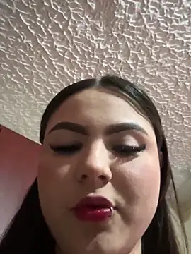 Bella Manson  online show from 01.14.25