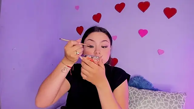Bella Manson  online show from 03.03.25