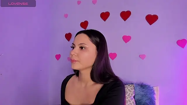 Bella Manson  online show from 03.06.25