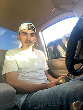 Snapshot of kevinsito1 chatting on 10.22.25 kevinsito1 online show from 10.22.25