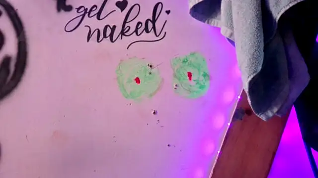 Snapshot of KRYZTALYNXXX chatting on 01.15.25 KRYZTALYNXXX online show from 01.15.25