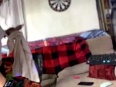 Snapshot of KRYZTALYNXXX chatting on 09.14.25 KRYZTALYNXXX online show from 09.14.25