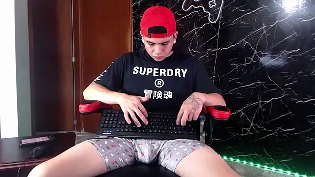 Snapshot of maty_hardx chatting on 01.11.25 maty hardx online show from 01.11.25