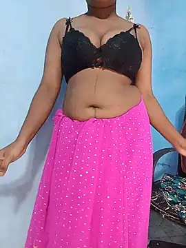 Snapshot of Sadika- chatting on 07.29.26 Sadika- online show from 07.29.26