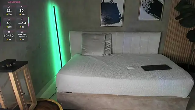 Snapshot of nina_soul chatting on 01.17.25 nina soul online show from 01.17.25