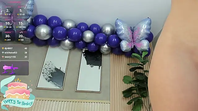 Snapshot of nina_soul chatting on 02.09.25 nina soul online show from 02.09.25